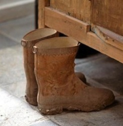 Muddy-Boots-Picture